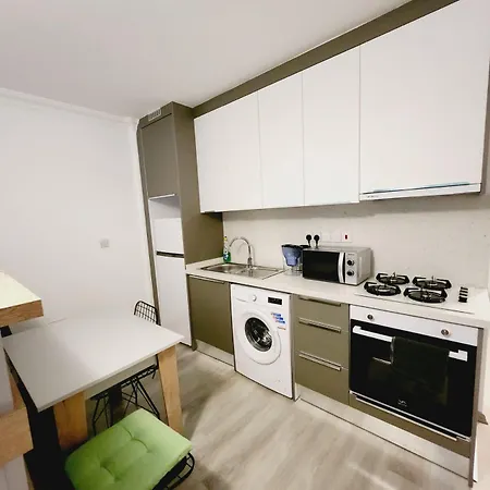 Park - Zagidas Apartman Trikomo