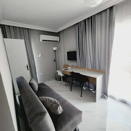 Apartman Park - Zagidas Trikomo
